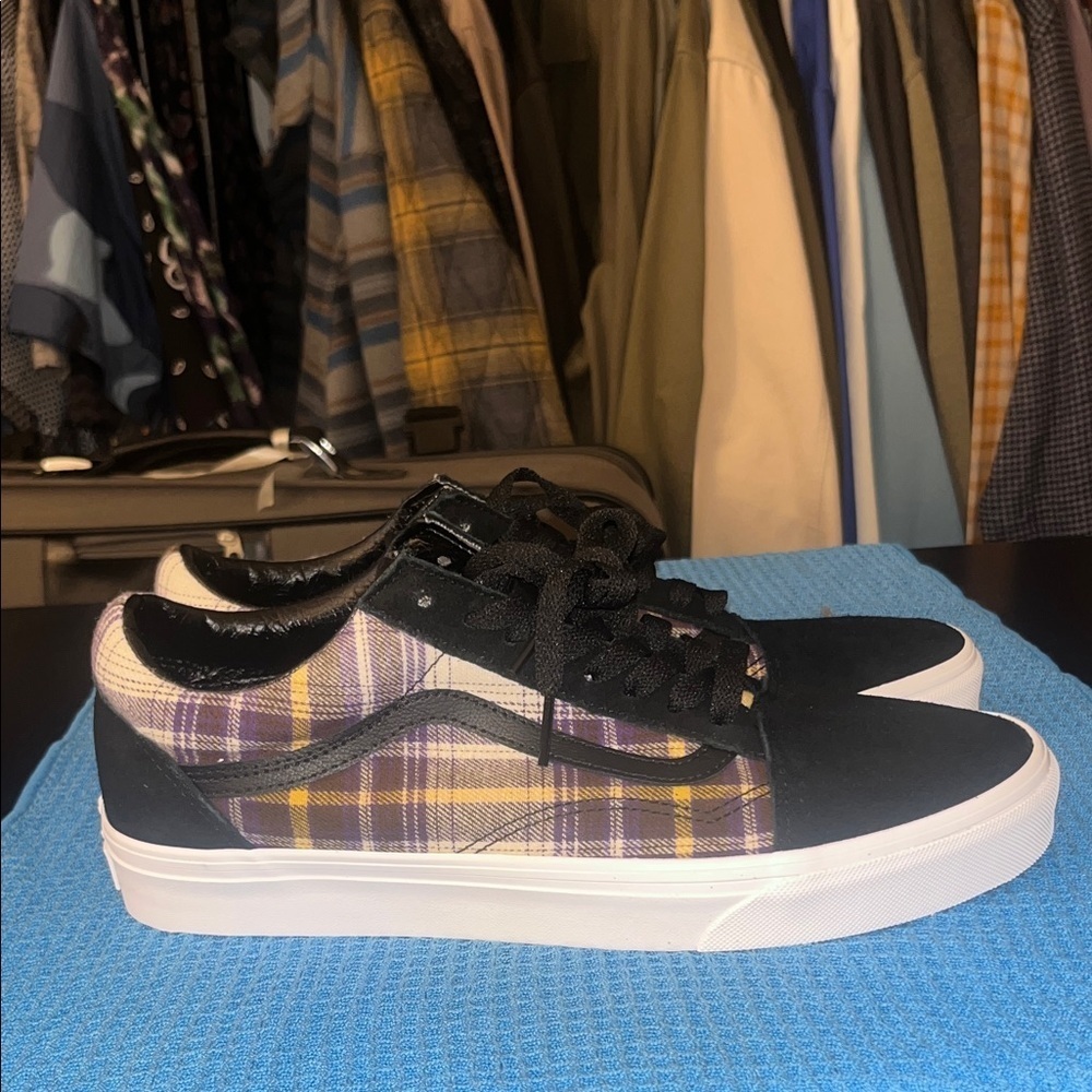 Vans Men’s Rave Plaid Purple Old School Sneakers